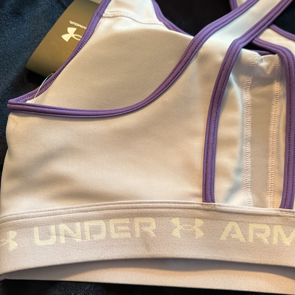 Under Armour Racerback Sports Bra - Picture 3 of 5